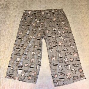 Secret Treasures Gray Lounge Capris with Pink Coffee Print Women’s XL (16-18)